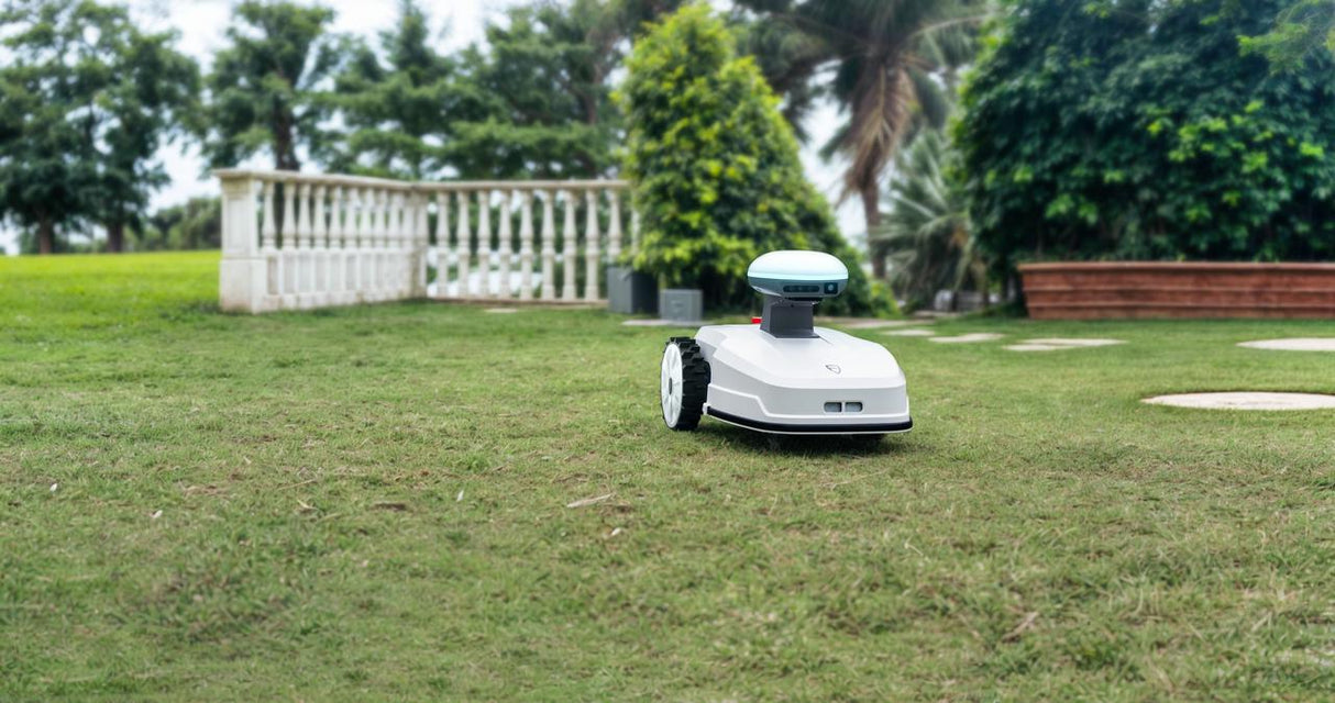 FJD FR4000 Robotic Lawn Mower